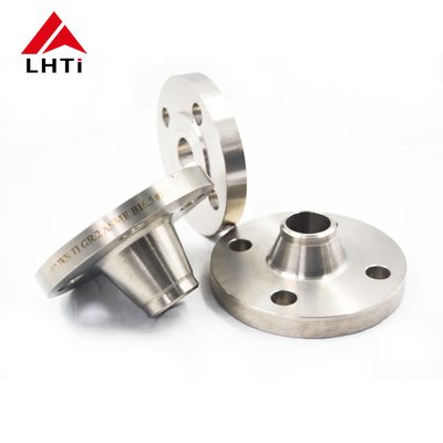 Buen precio Gr2 Gr7 Gr12 Titanio WN Flange de cuello de soldadura para la industria química en línea