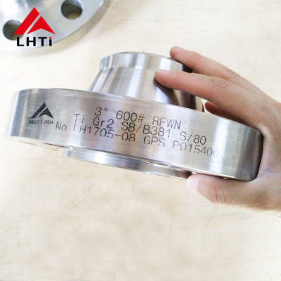 Buen precio Ti Gr5 Gr7 Flange de cuello de soldadura de titanio ASME B16.5 Clase 150 WN Flange de cuello de soldadura cara elevada para la industria química en línea