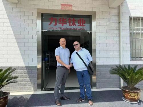 Últimos blogs de la empresa sobre Lihua Titanium: el viaje 